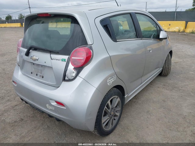 KL8CL6S06FC816201 Chevrolet Spark Ev 2lt