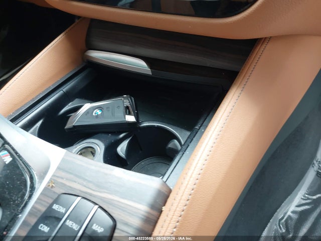 45223585 :رقم المزاد ، WBA13AG09PCM09854 vin ، 2023 Bmw 530e مزاد بيع