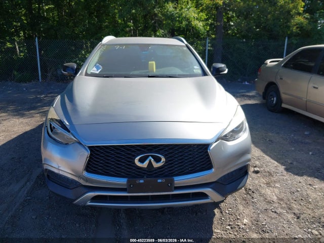 2018 Infiniti Qx30 Luxury მანქანა იყიდება აუქციონზე, vin: SJKCH5CR0JA059734, აუქციონის ნომერი: 45223589