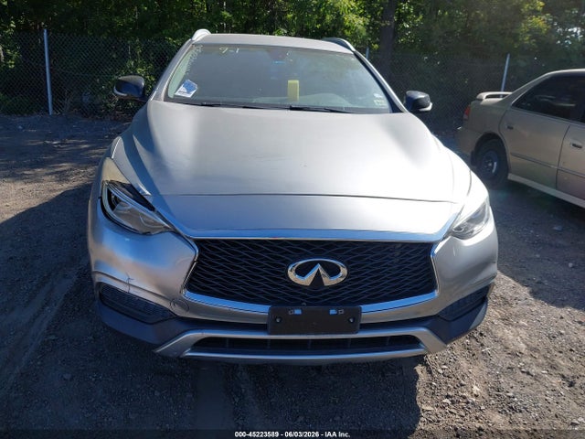 2018 Infiniti Qx30 Luxury მანქანა იყიდება აუქციონზე, vin: SJKCH5CR0JA059734, აუქციონის ნომერი: 45223589