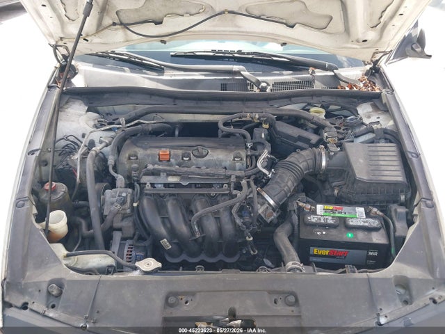 45223623 :رقم المزاد ، 1HGCS1B89BA012534 vin ، 2011 Honda Accord 2.4 Ex-l مزاد بيع