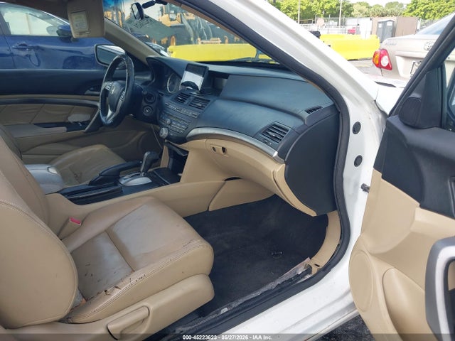45223623 :رقم المزاد ، 1HGCS1B89BA012534 vin ، 2011 Honda Accord 2.4 Ex-l مزاد بيع