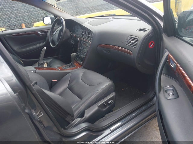 Продажа на аукционе авто 2008 Volvo S60 2.5t/2.5t W/snrf, vin: YV1RS592082695495, номер лота: 45223638