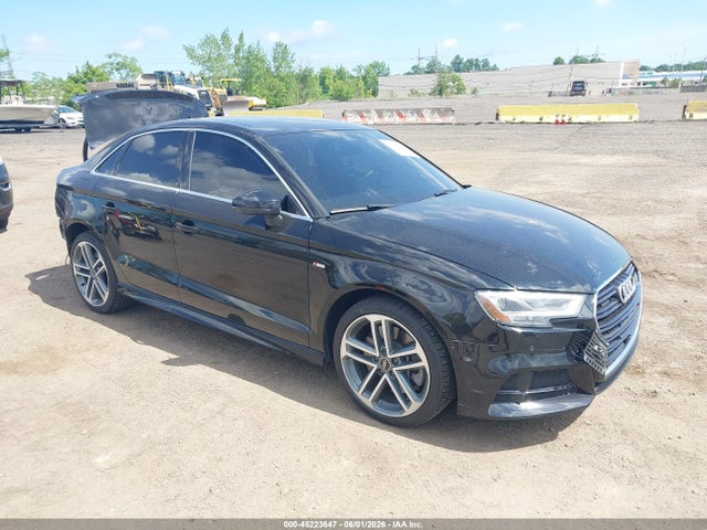 45223647 :رقم المزاد ، WAUKEGFF6KA119972 vin ، 2019 Audi A3 45 Premium مزاد بيع