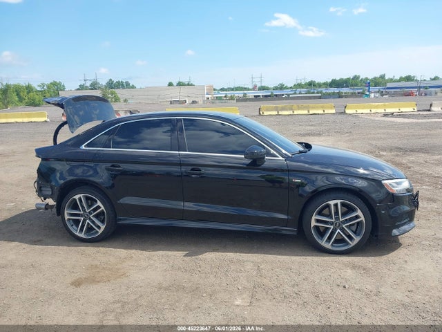 45223647 :رقم المزاد ، WAUKEGFF6KA119972 vin ، 2019 Audi A3 45 Premium مزاد بيع