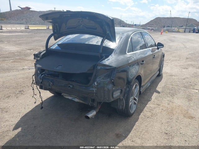45223647 :رقم المزاد ، WAUKEGFF6KA119972 vin ، 2019 Audi A3 45 Premium مزاد بيع
