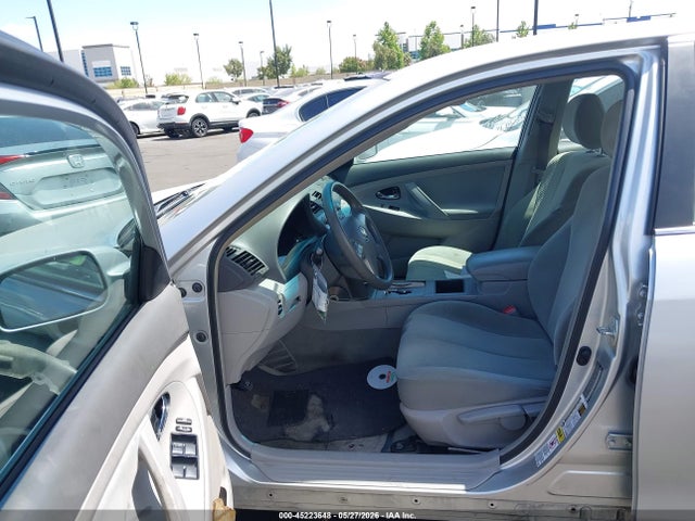 45223648 :رقم المزاد ، 4T4BE46K89R099409 vin ، 2009 Toyota Camry مزاد بيع