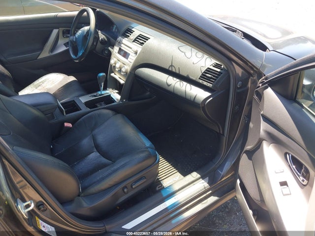 2011 Toyota Camry Se მანქანა იყიდება აუქციონზე, vin: 4T1BF3EK5BU639145, აუქციონის ნომერი: 45223657