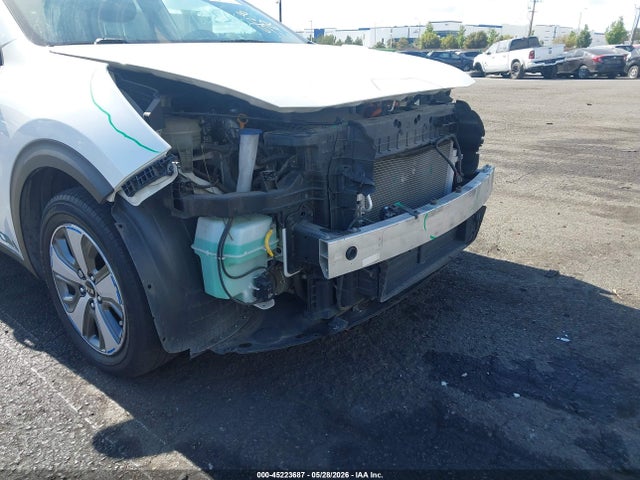 KIA NIRO LX 2020 KNDCB3LC5L5367157 Image 18