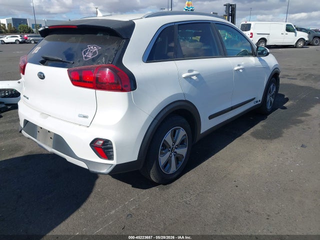 KIA NIRO LX 2020 KNDCB3LC5L5367157 Image 4
