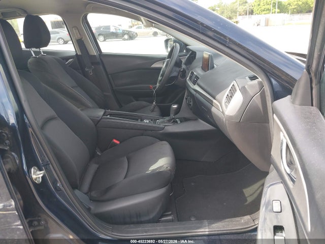 Продаж на аукціоні авто 2018 Mazda Mazda3 Sport, vin: 3MZBN1U76JM169247, номер лоту: 45223692