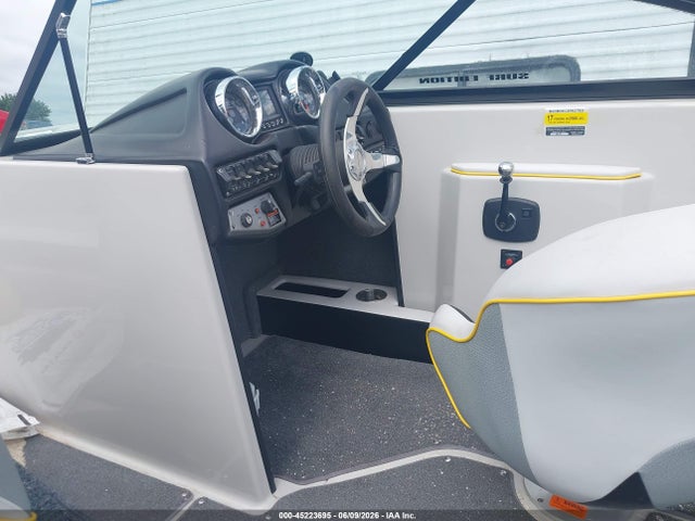 Moomba Other 2015 ISRME143L415 Image 11