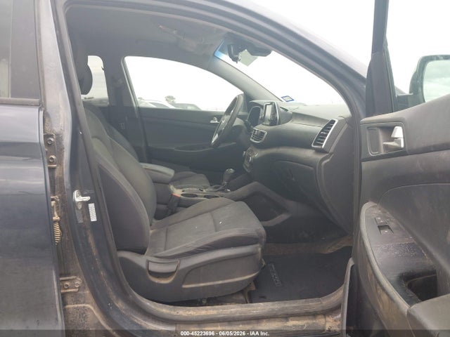 KM8J33AL2MU298776 Hyundai TUCSON SEL