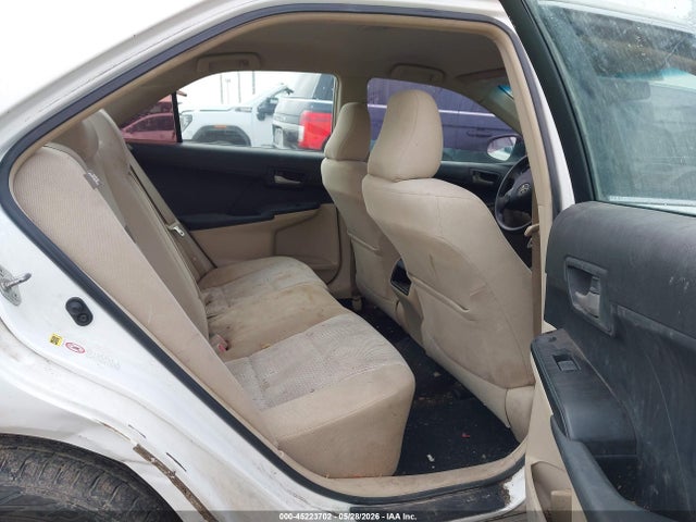 45223702 :رقم المزاد ، 4T1BF1FK5CU518720 vin ، 2012 Toyota Camry Le مزاد بيع