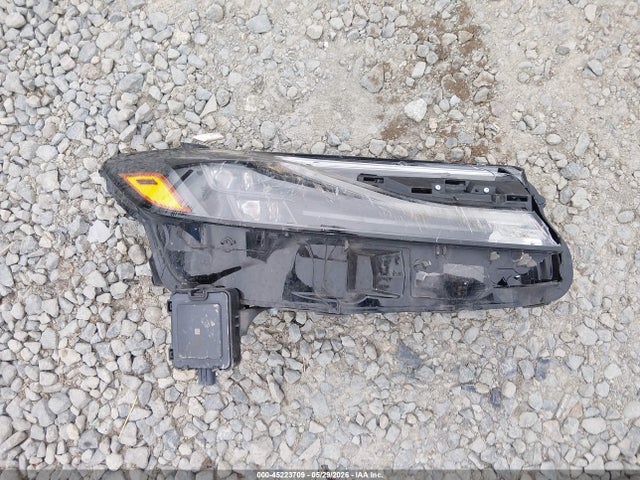 4T1DBADK2SU501749 Toyota CAMRY XSE