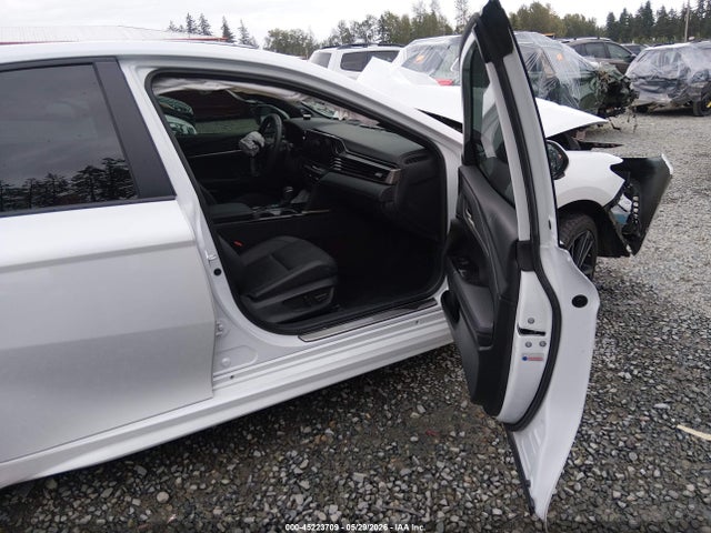 4T1DBADK2SU501749 Toyota CAMRY XSE