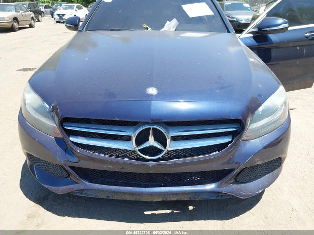 45223725 :رقم المزاد ، 55SWF4JB8FU050332 vin ، 2015 Mercedes-benz C 300 مزاد بيع