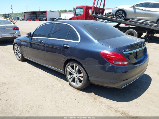 45223725 :رقم المزاد ، 55SWF4JB8FU050332 vin ، 2015 Mercedes-benz C 300 مزاد بيع