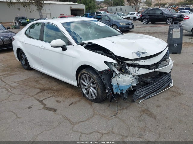 Продажа на аукционе авто 2023 Toyota Camry Le, vin: 4T1C11AK6PU735922, номер лота: 45223734