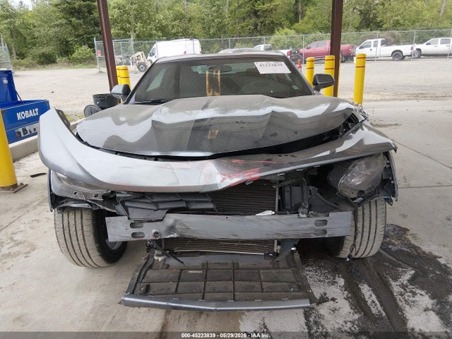 1G1FD1RS3M0135979 Chevrolet Camaro Rwd 2lt