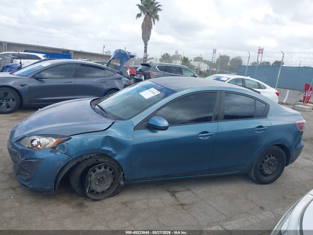 45223848 :رقم المزاد ، JM1BL1UG7B1362532 vin ، 2011 Mazda Mazda3 I Sport مزاد بيع