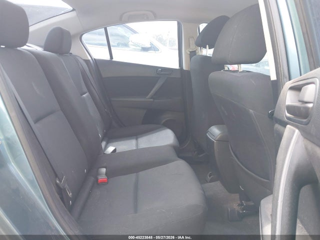 45223848 :رقم المزاد ، JM1BL1UG7B1362532 vin ، 2011 Mazda Mazda3 I Sport مزاد بيع