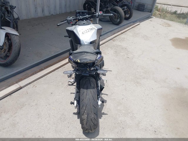 Yamaha Mt09 Sp 2025 JYARN95Y7SA000498 Image 6