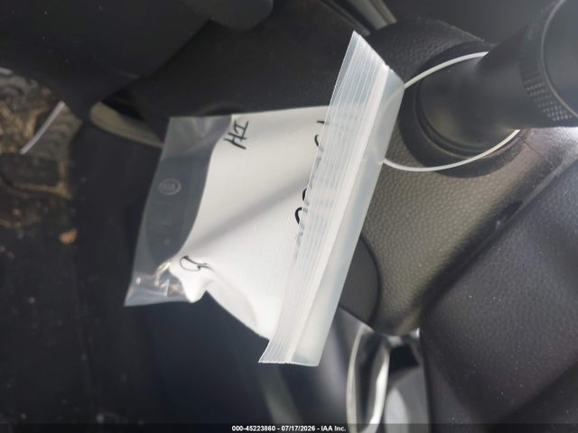 KIA Soul 2017 KNDJN2A2XH7486532 Image 12