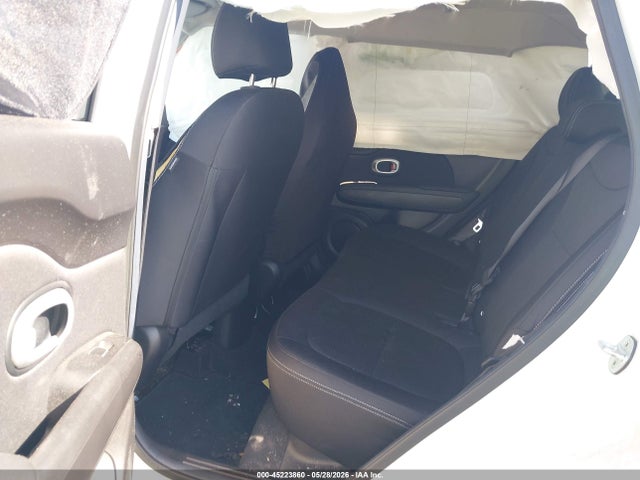 KNDJN2A2XH7486532 KIA Soul
