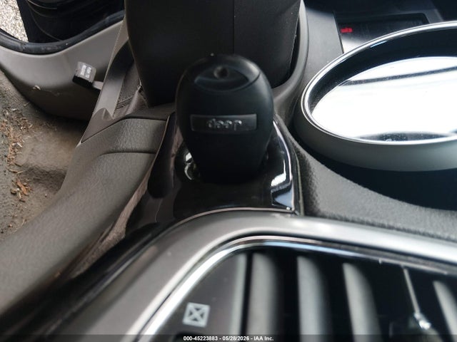 Продажа на аукционе авто 2012 Jeep Grand Cherokee Laredo, vin: 1C4RJFAG4CC225141, номер лота: 45223883