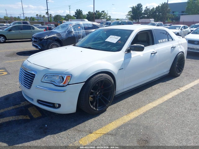2013 Chrysler 300c მანქანა იყიდება აუქციონზე, vin: 2C3CCAET4DH727984, აუქციონის ნომერი: 45223900