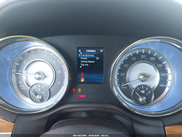 2013 Chrysler 300c მანქანა იყიდება აუქციონზე, vin: 2C3CCAET4DH727984, აუქციონის ნომერი: 45223900