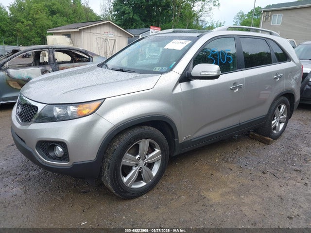 2013 Kia Sorento Ex V6 მანქანა იყიდება აუქციონზე, vin: 5XYKUDA2XDG361658, აუქციონის ნომერი: 45223905