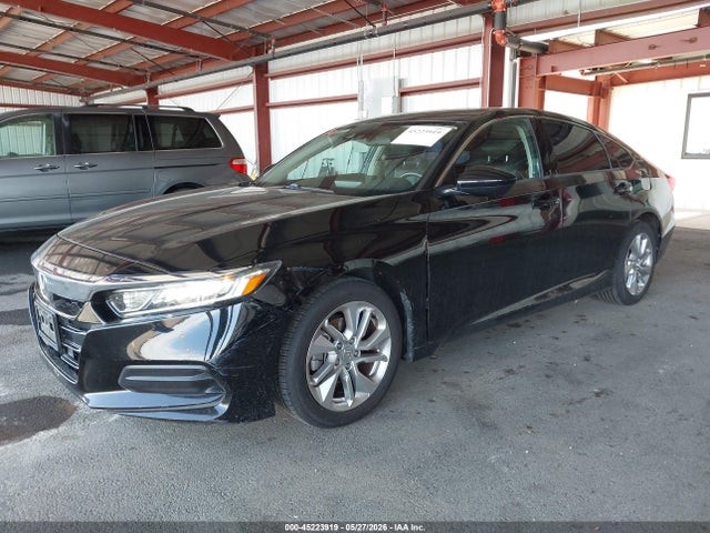 Honda ACCORD LX 2018 1HGCV1F18JA263385 Image 17