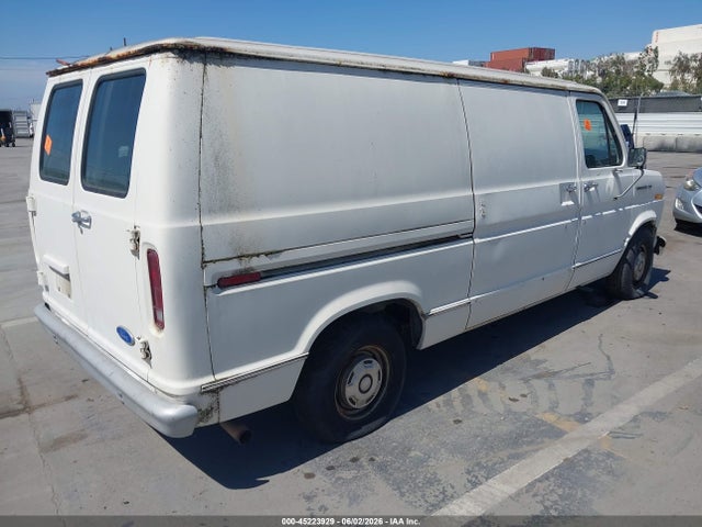 45223929 :رقم المزاد ، 1FTDE14N2KHC44655 vin ، 1989 Ford Econoline E150 Van مزاد بيع