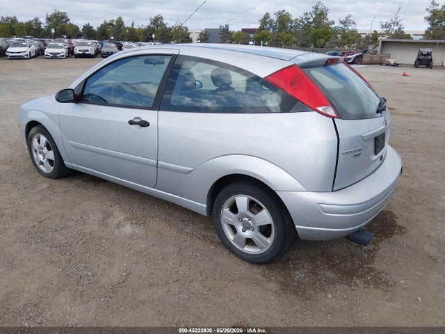 Auction sale of the 2005 Ford Focus Zx3, vin: 3FAHP31N75R125097, lot number: 45223930