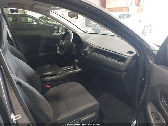 45223945 :رقم المزاد ، 3CZRU6H30NM744936 vin ، 2022 Honda Hr-v Awd Lx مزاد بيع