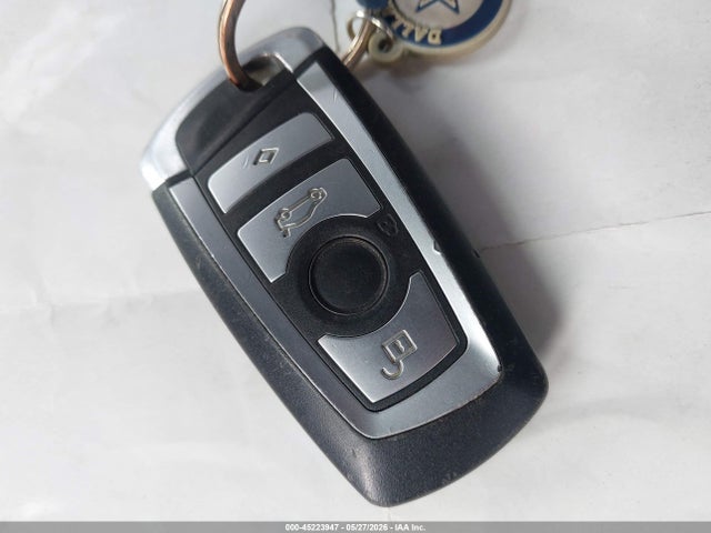 BMW 320i 2015 WBA3B1G50FNT06199 Image 11