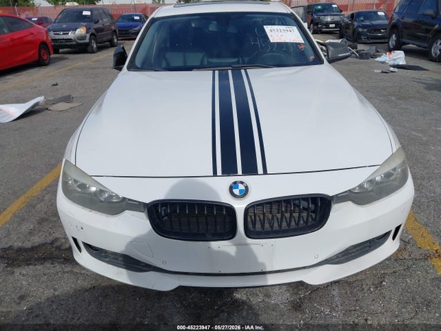BMW 320i 2015 WBA3B1G50FNT06199 Image 6