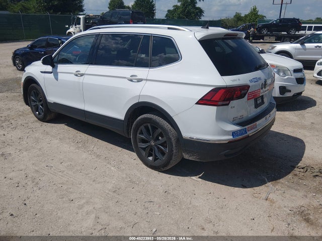 3VV2B7AX4NM175414 Volkswagen Tiguan 2.0t Se