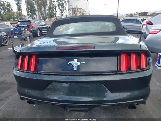Ford Mustang V6 2016 1FATP8EM2G5318210 Image 17