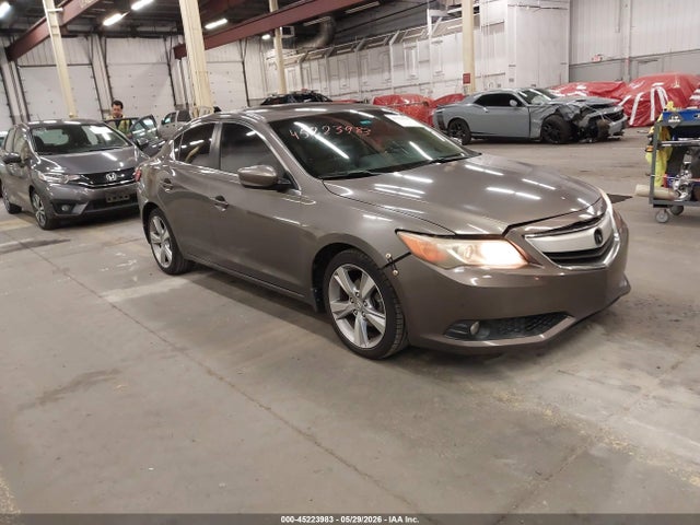 45223983 :رقم المزاد ، 19VDE1F51DE011431 vin ، 2013 Acura Ilx 2.0l مزاد بيع