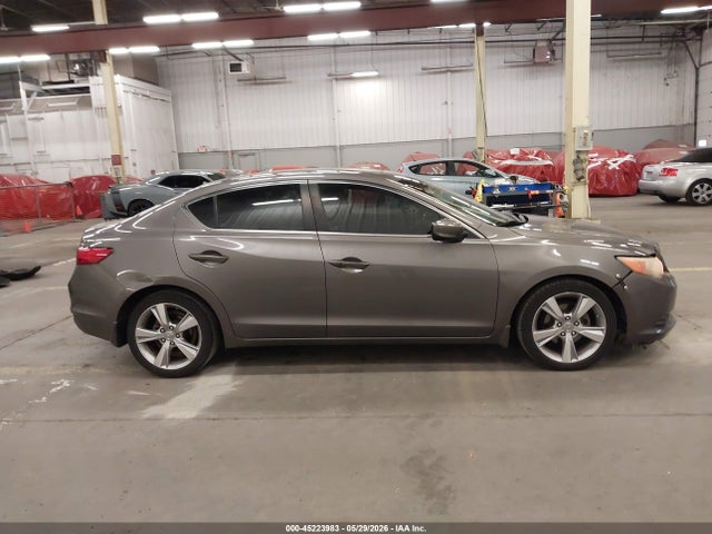 45223983 :رقم المزاد ، 19VDE1F51DE011431 vin ، 2013 Acura Ilx 2.0l مزاد بيع