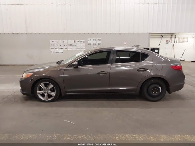 45223983 :رقم المزاد ، 19VDE1F51DE011431 vin ، 2013 Acura Ilx 2.0l مزاد بيع