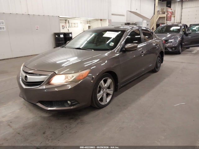 45223983 :رقم المزاد ، 19VDE1F51DE011431 vin ، 2013 Acura Ilx 2.0l مزاد بيع