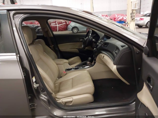 45223983 :رقم المزاد ، 19VDE1F51DE011431 vin ، 2013 Acura Ilx 2.0l مزاد بيع