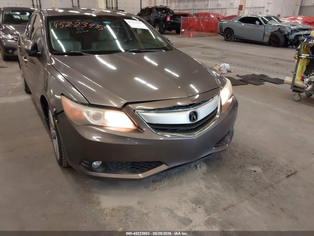 45223983 :رقم المزاد ، 19VDE1F51DE011431 vin ، 2013 Acura Ilx 2.0l مزاد بيع