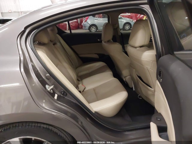 45223983 :رقم المزاد ، 19VDE1F51DE011431 vin ، 2013 Acura Ilx 2.0l مزاد بيع