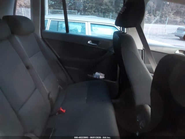 Aukcja sprzedaży 2011 Volkswagen Tiguan S, vin: WVGBV7AX1BW527636, numer aukcji: 45223993