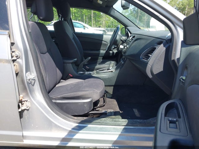 Aukcja sprzedaży 2013 Chrysler 200 Touring, vin: 1C3CCBBB4DN573558, numer aukcji: 45224021